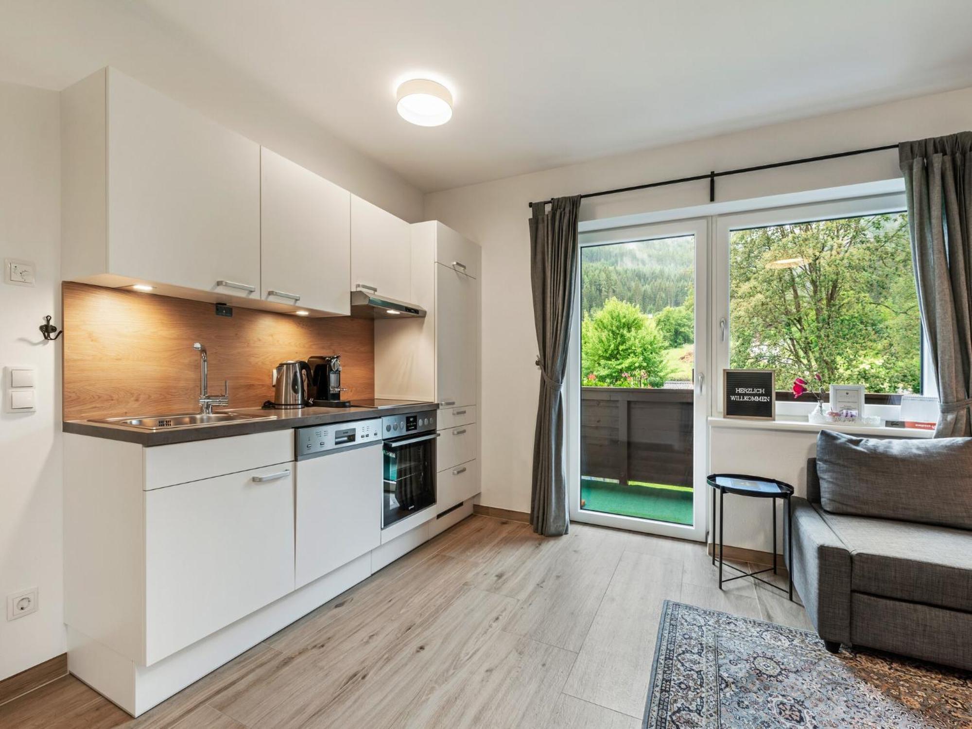 Spacious Apartment In Katschberg سانكت مايكل ايم لون المظهر الخارجي الصورة